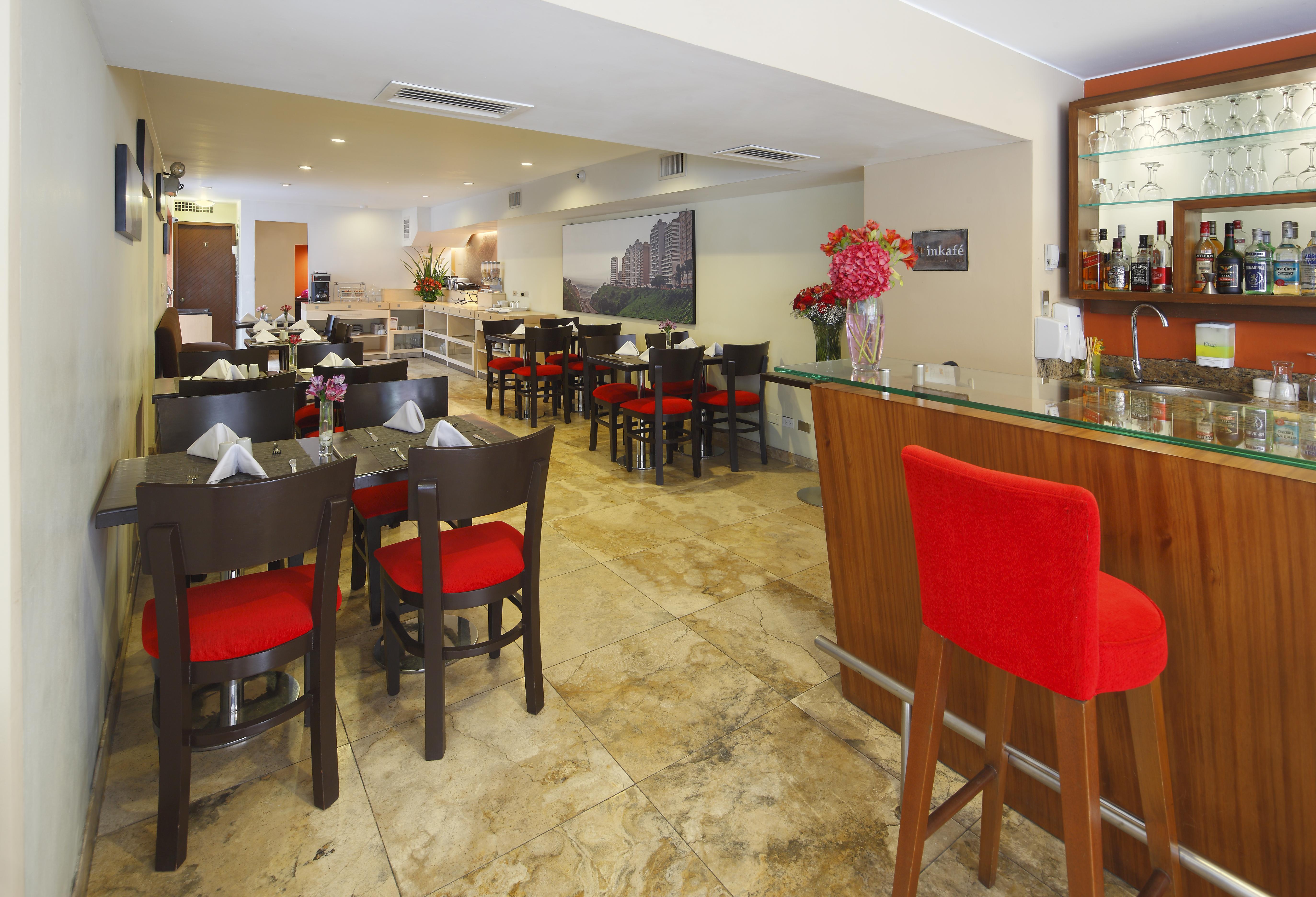 Socialtel Posada Miraflores Лима Екстериор снимка