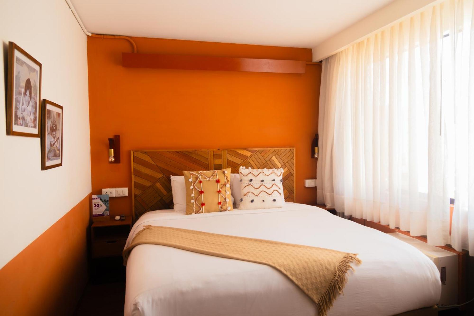 Socialtel Posada Miraflores Лима Екстериор снимка