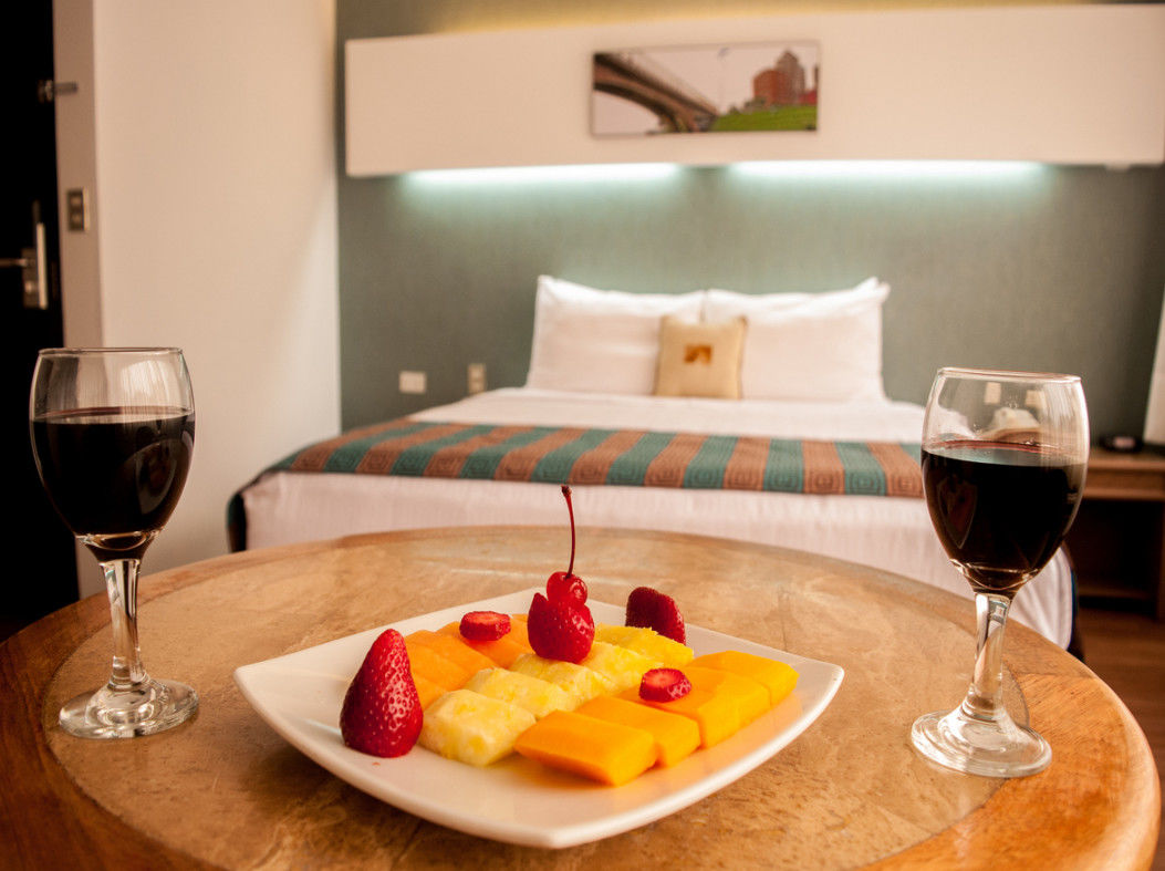 Socialtel Posada Miraflores Лима Екстериор снимка